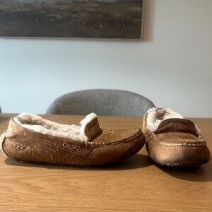 UGG Ansley Slipper